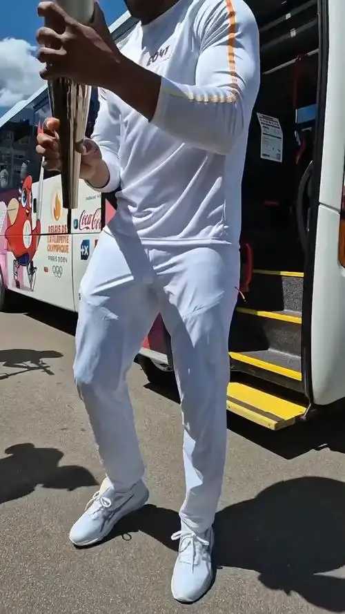 另一个视角看,"好小子"西里尔·盖恩 (ciryl gane)传递2024年巴黎奥运